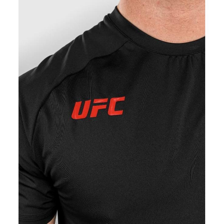 T-shirt Venum UFC Adrenaline Dry Tech noir